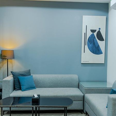 Bedchambers Luxury Apartment Near Golf Course Road Gurgaon Exterior photo