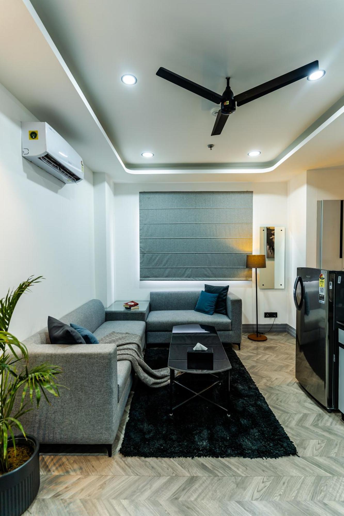 Bedchambers Luxury Apartment Near Golf Course Road Gurgaon Exterior photo